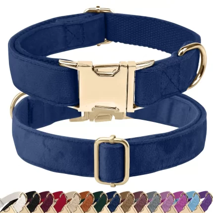 Collar de terciopelo ajustable .Hebilla dorada. Talle M