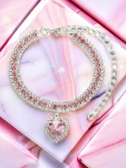 Elegante collar p/mascotas perrito o gatito c/dije de corazon brillante. Talle M