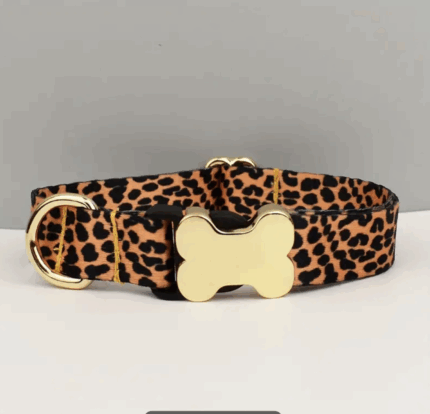 Collar leopard print c/hebilla dorada de huesito.Ajustable