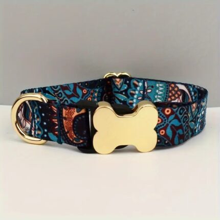 Collar estampado c/hebilla dorada de huesito.Ajustable. Talle XL