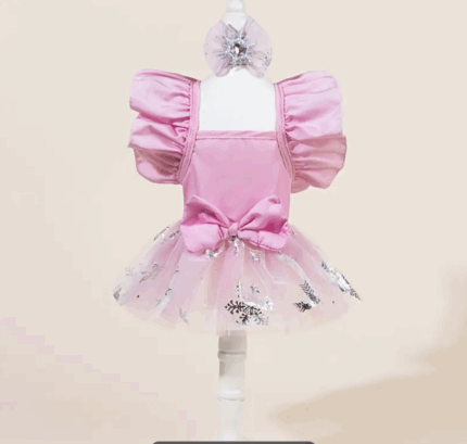 Vestido c/volados en hombros y tutu decorado. Talle XL