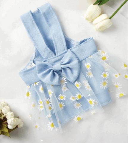 Vestido celestoc/tutu detalles de margaritas. Talle XS